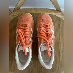 Coral Suede Gazelle Adidas